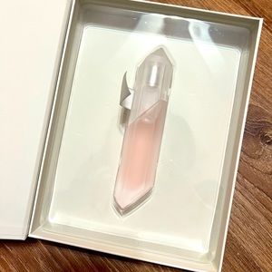 Barely Used! KKW Perfume Crystal Rose 💕
